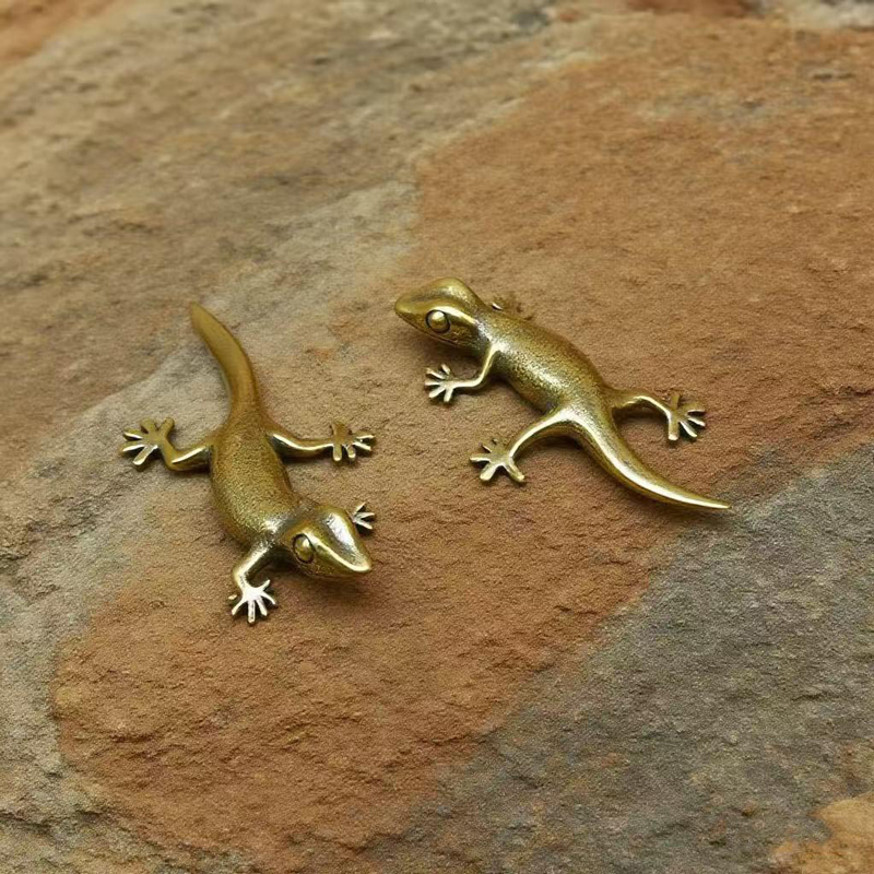Handmade Bronze Retro Gecko Li - Home Office Tech Gadgets recension och pris